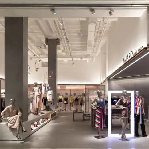 How LED Technology is Revolutionizing Energy Savings in Commercial Lighting